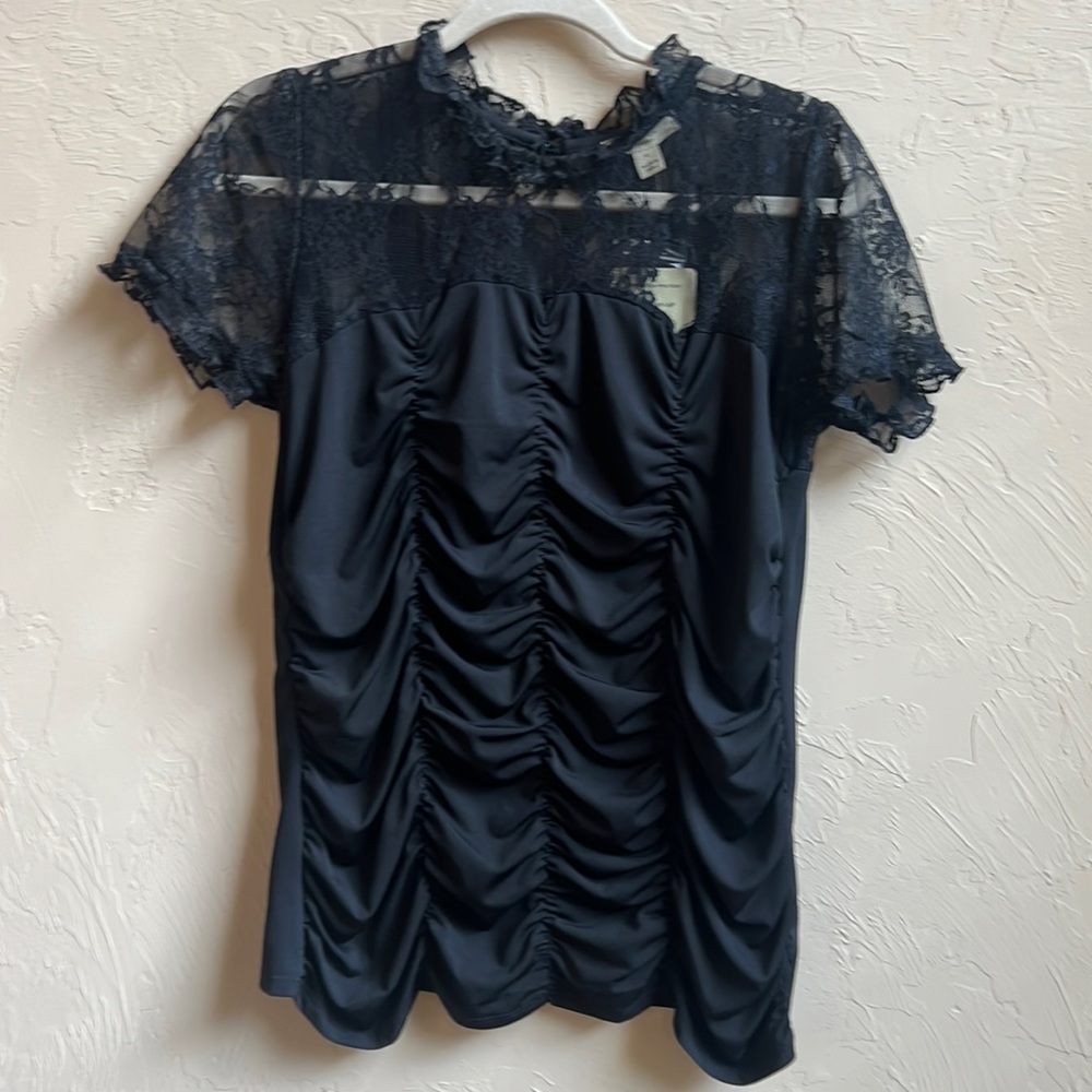 Black shirt